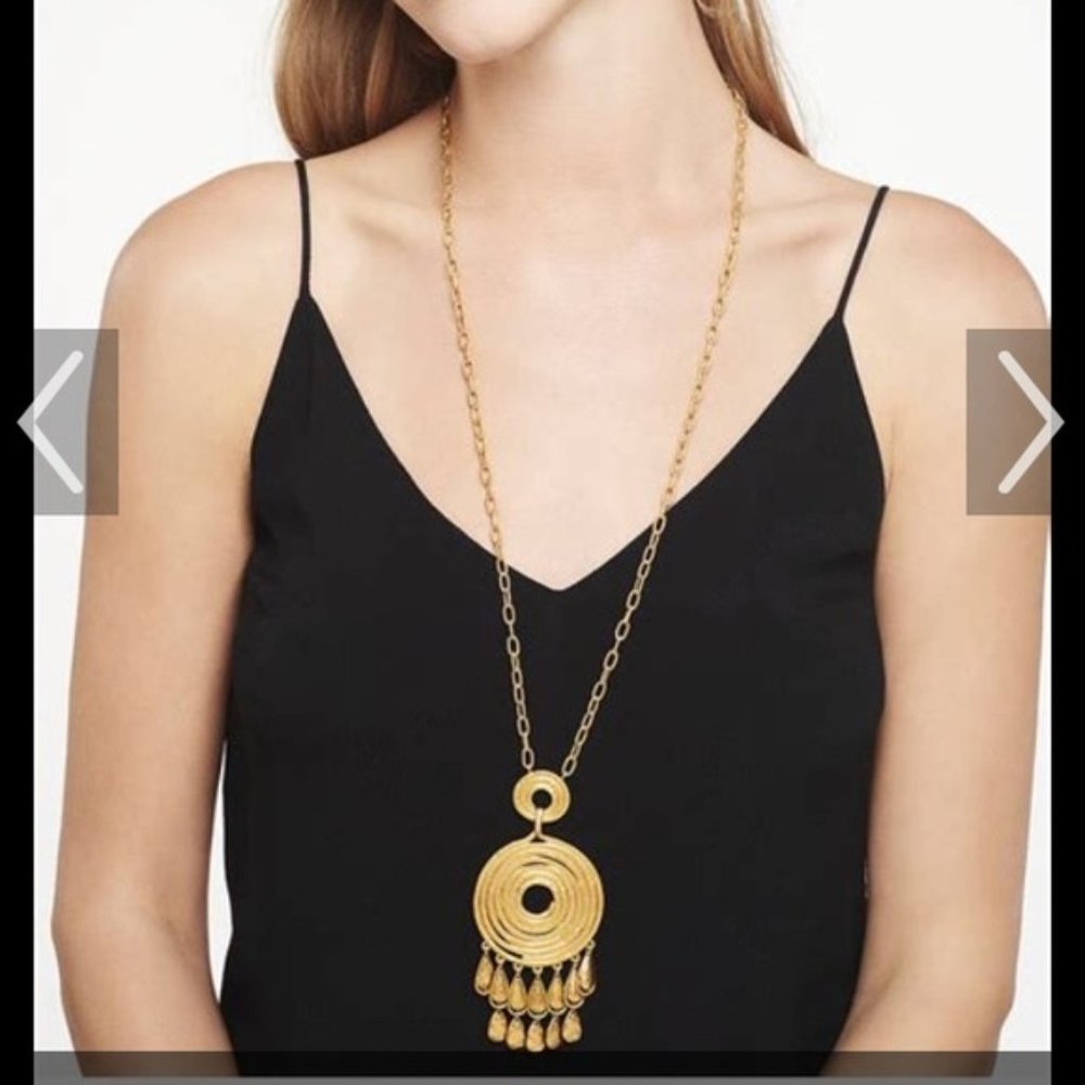 :: Stella & Dot🌟Dalilah Pendant Necklace - Picture 8 of 9